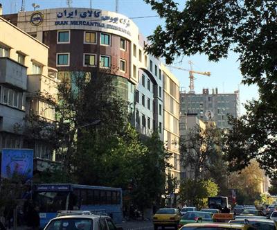 ۶۱۴ هزار تن انواع محصول روی میز فروش می رود